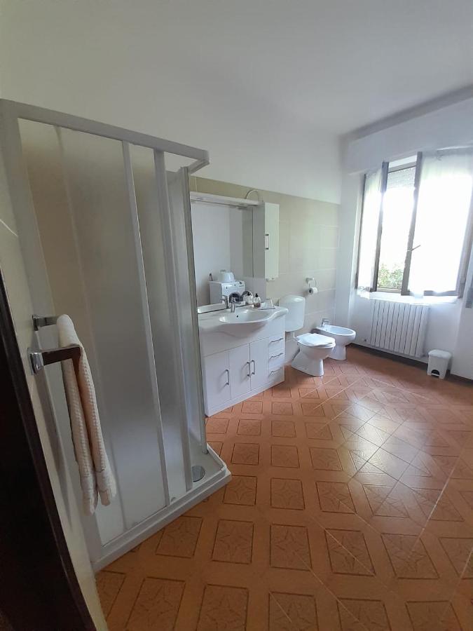 La Sorgente Villa Lezzeno Luaran gambar